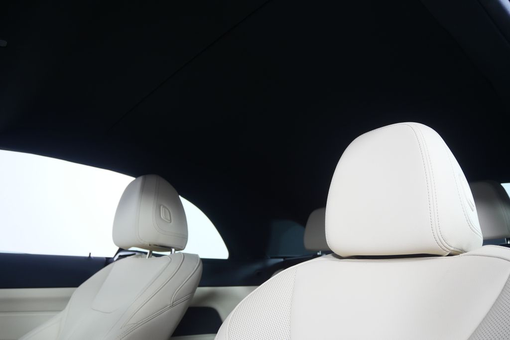 Thumbnail: 2026 BMW 4 Series - 12