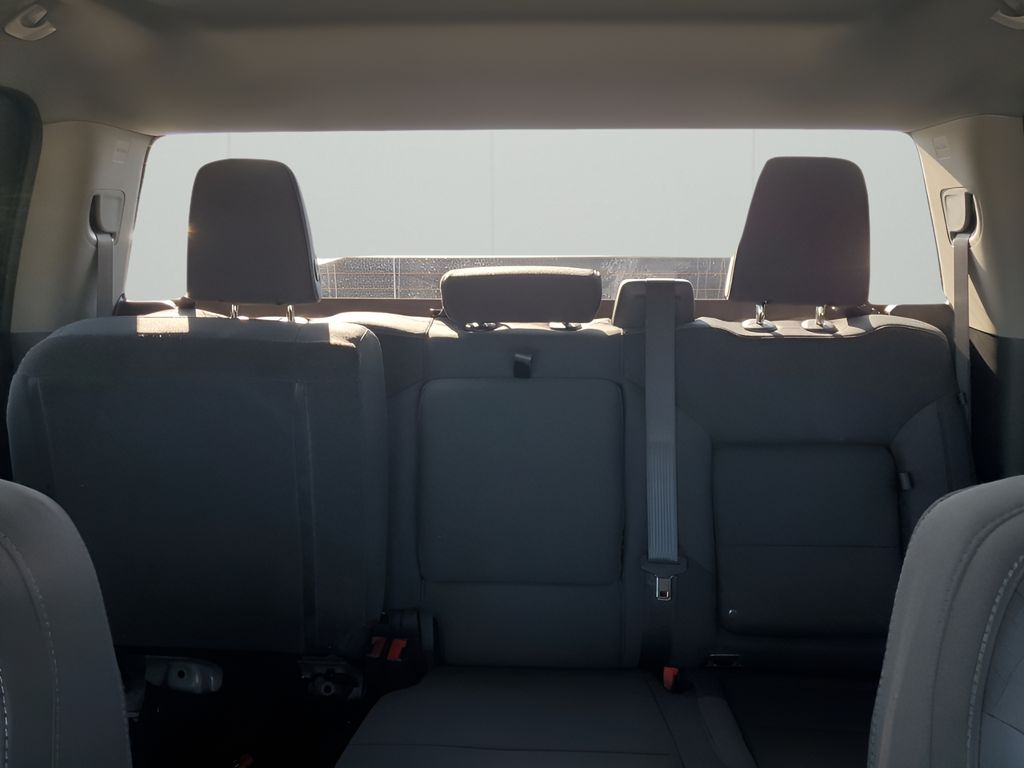 New 2026 Silver GMC Elevation image 40