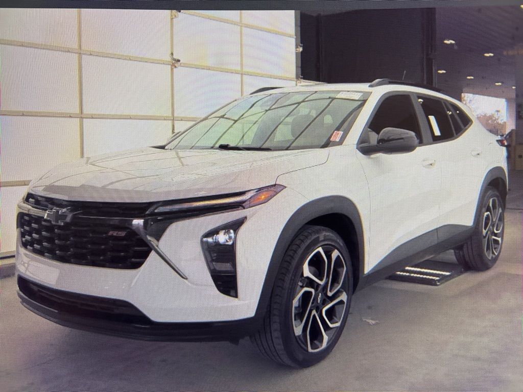 2024 Chevrolet Trax RS with 2RS FWD