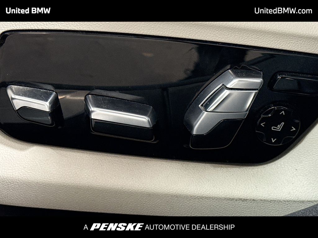 Thumbnail: 2021 BMW 7 Series - 4