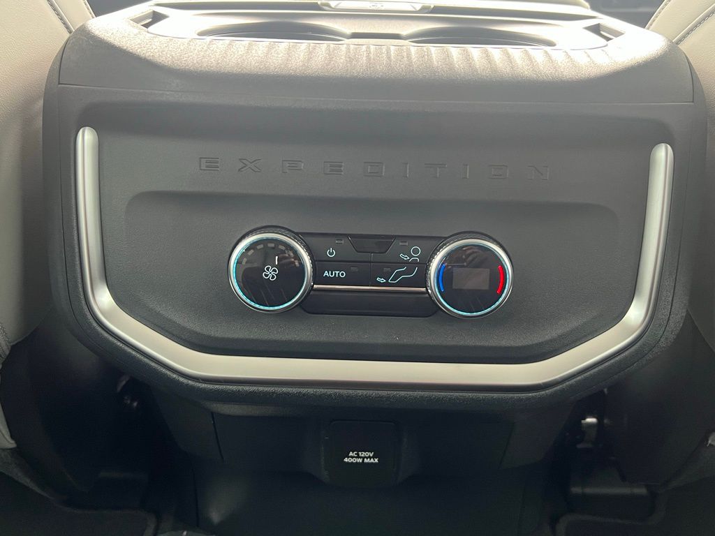 2025 Ford Expedition Active Black at Walterboro Ford