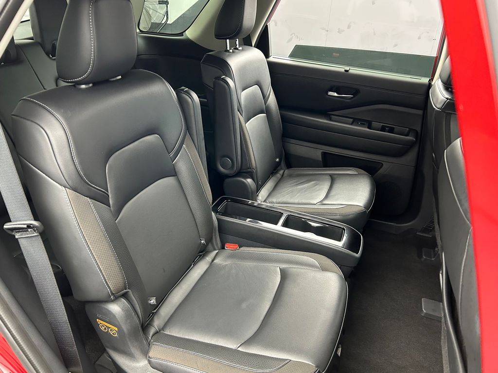 Used 2024 Scarlet Ember Nissan SL image 53