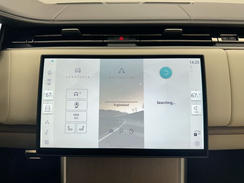 Thumbnail: 2025 Land Rover Range Rover - 12