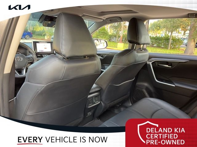 2023 Toyota RAV4 XLE Premium - Photo 30