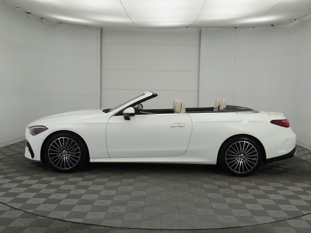 2025 Mercedes-Benz CLE 300 8