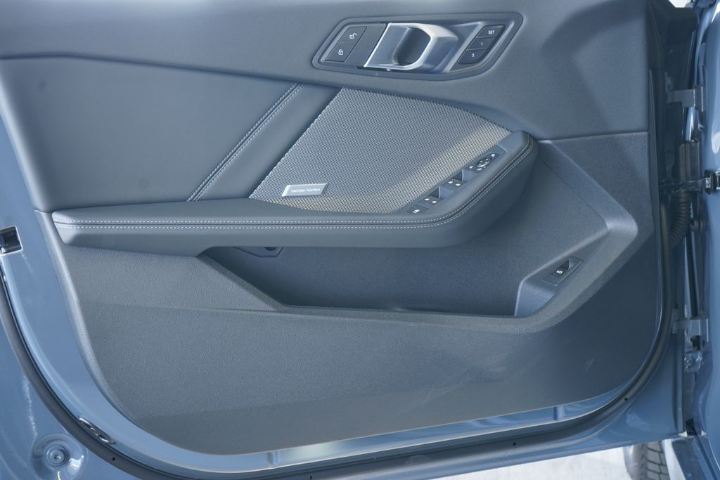 Thumbnail: 2026 BMW 2 Series - 9