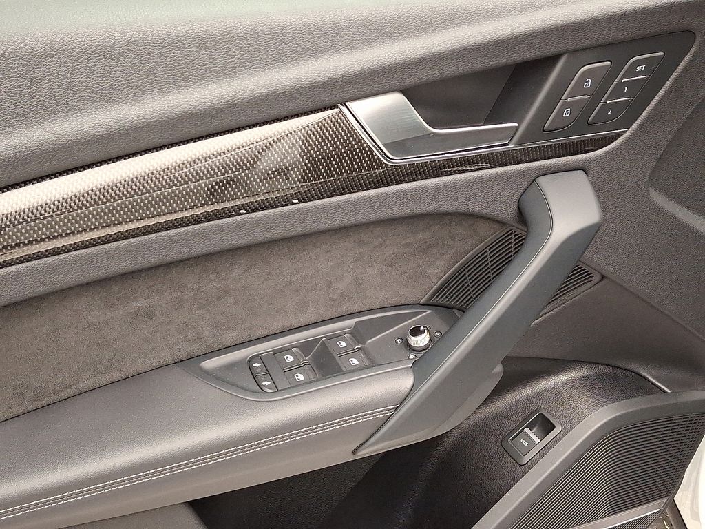 2020 Audi SQ5 Premium Plus 13