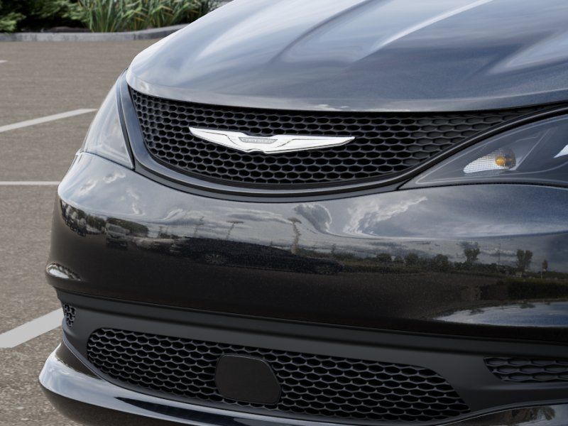 New 2027 Chrysler Pacifica Van