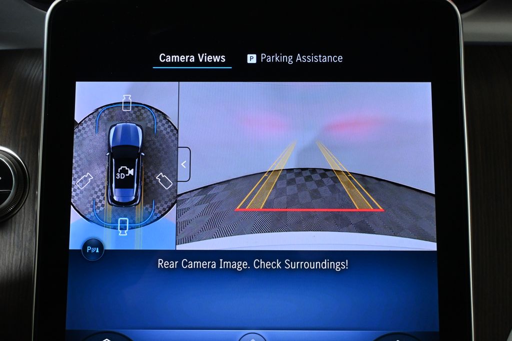 Thumbnail: 2026 Mercedes-Benz GLC - 23