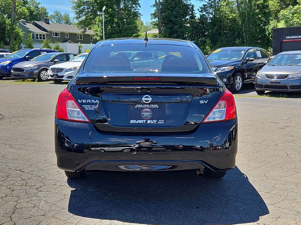 2018 Nissan Versa Sedan