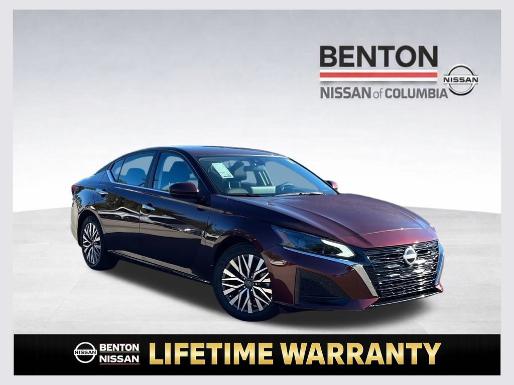 2025 Nissan Altima 2.5 SV FWD