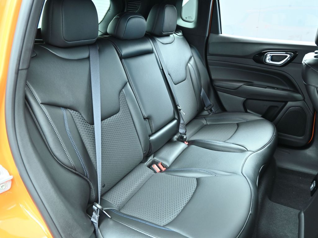 New 2026 Joose Jeep Latitude image 36