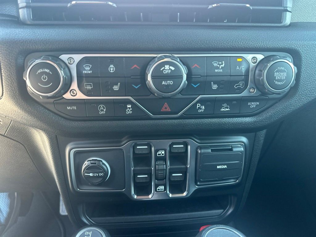 New 2026 Jeep Wrangler SUV