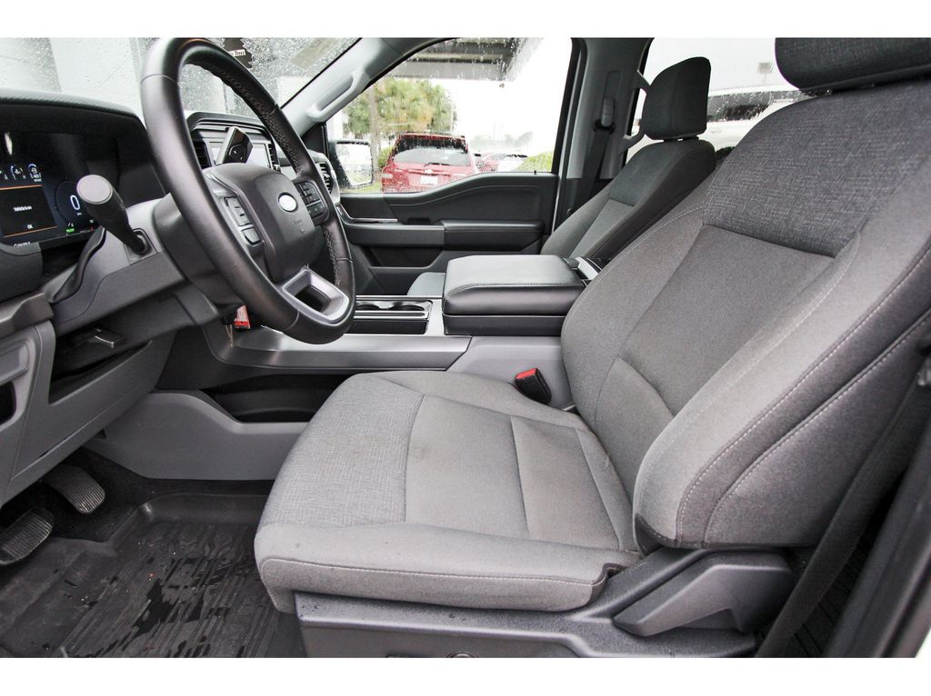 2025 Ford F-150 XLT - 5