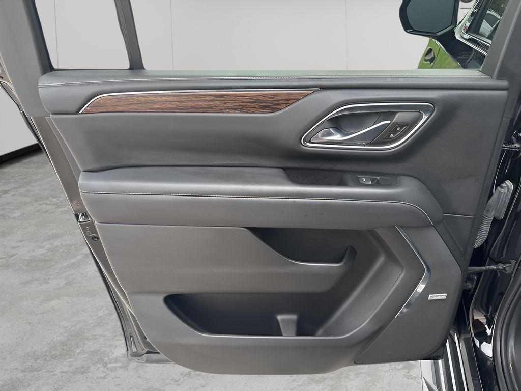 Used Car 2023 Chevrolet Suburban  Premier For Sale Under $60,000 In Austin, Texas