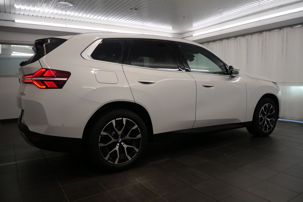 2025 BMW X3  7