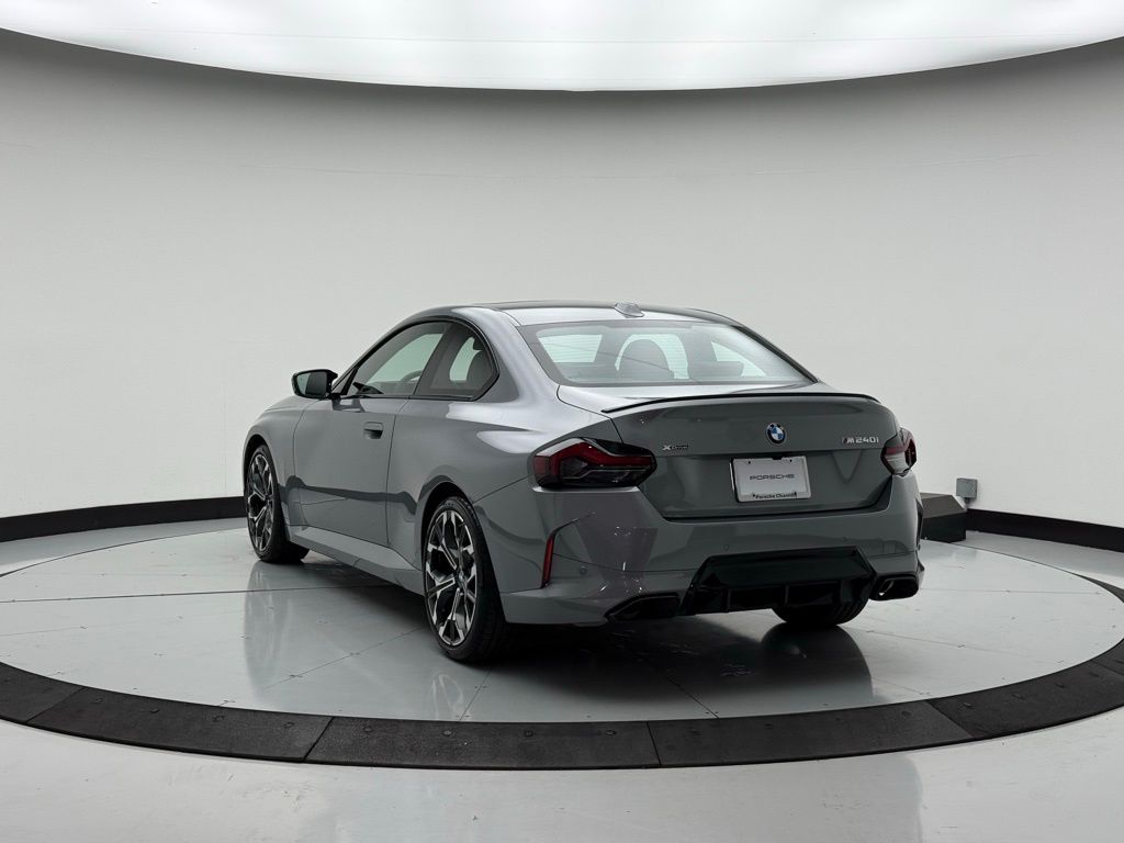 Thumbnail: 2025 BMW 2 Series - 3