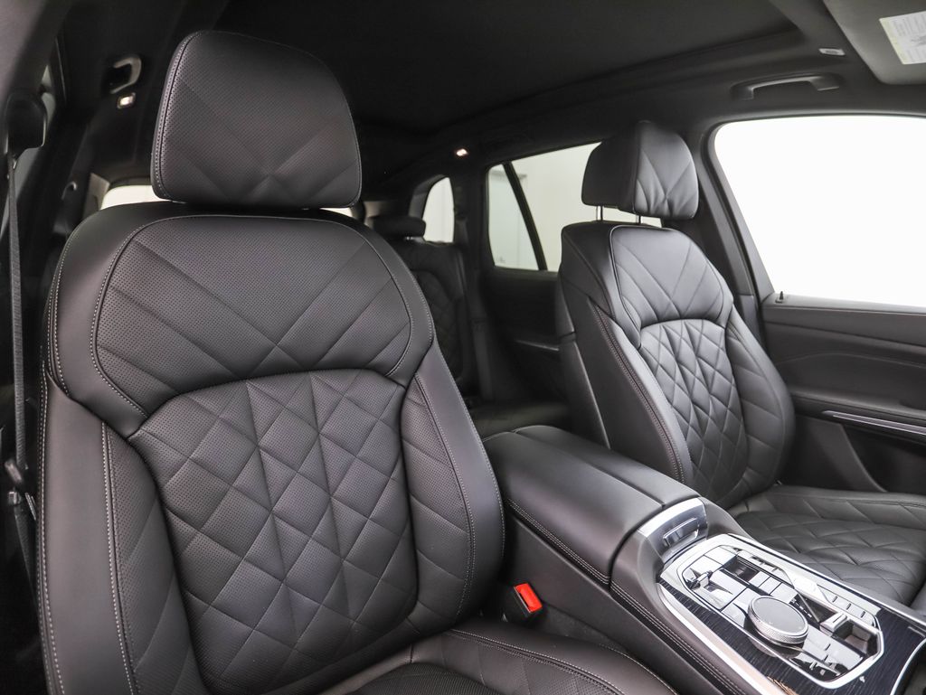 Thumbnail: 2024 BMW X5 - 32