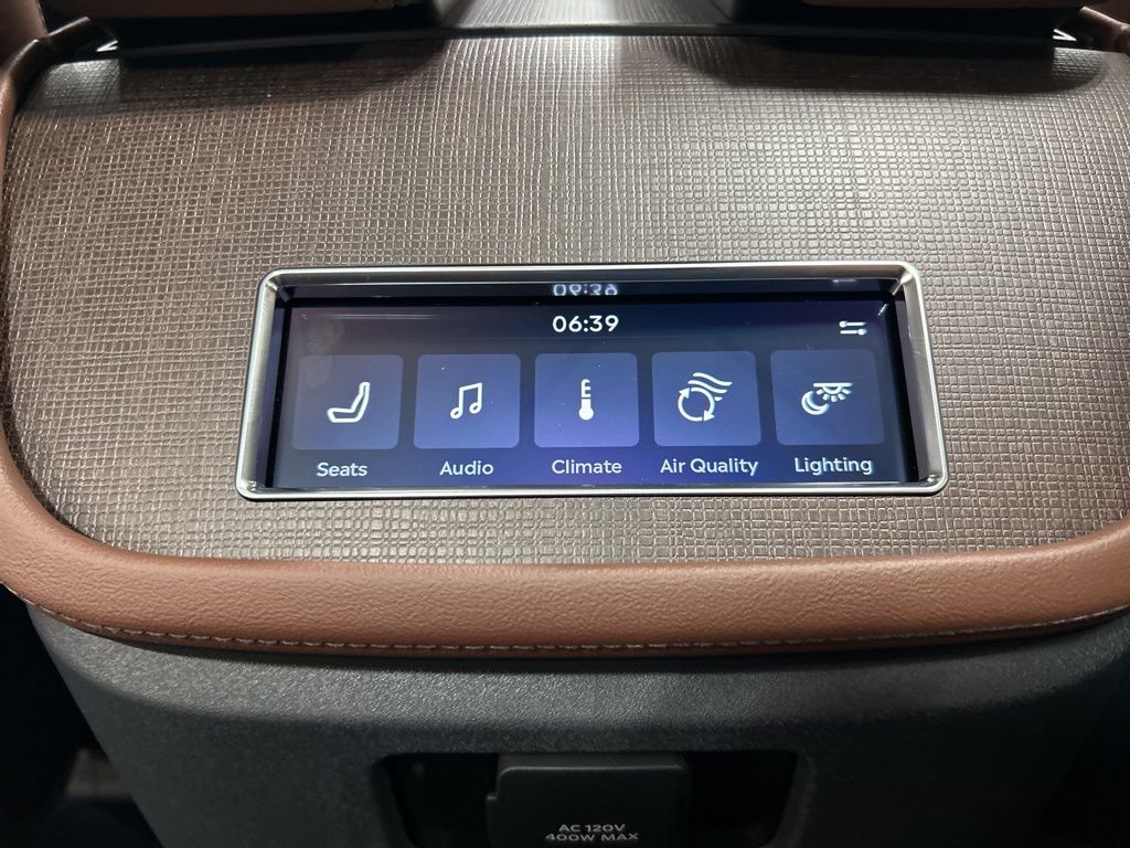 new 2026 Lincoln Navigator L car, priced at $108,730