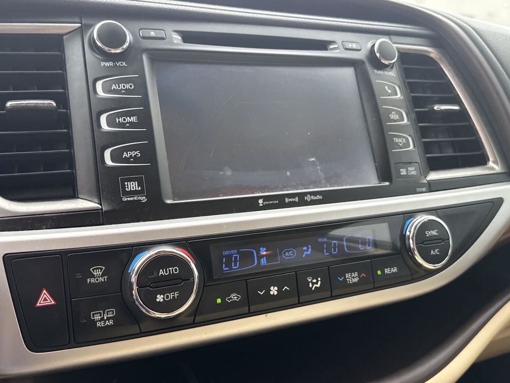 2018 Toyota Highlander Limited White at Big Star Chrysler Jeep Dodge Ram 