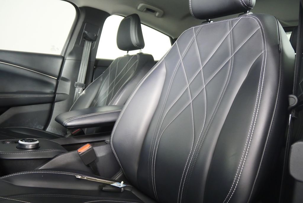 Thumbnail: 2022 Ford Mustang Mach-E - 10