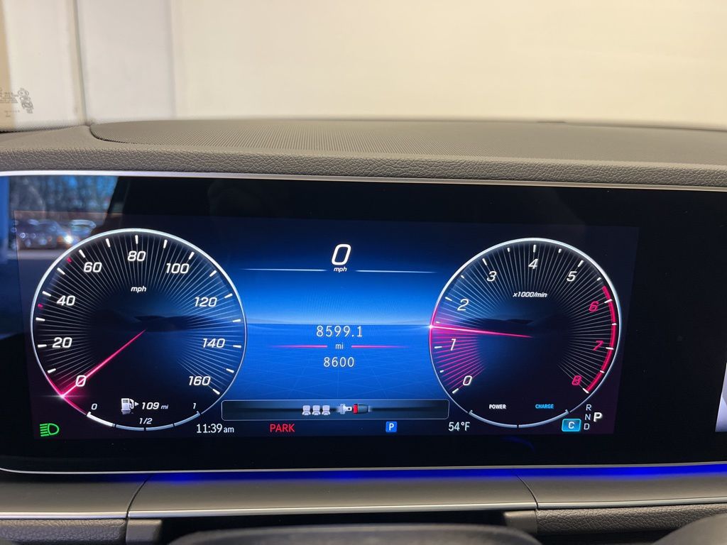 Thumbnail: 2025 Mercedes-Benz GLE - 16