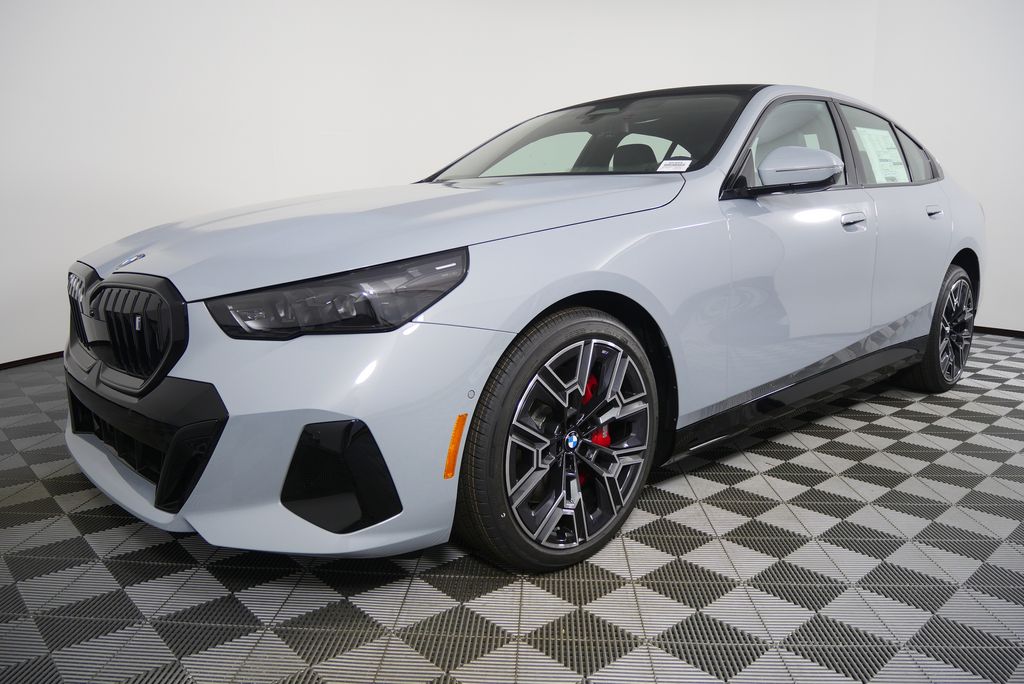 Thumbnail: 2026 BMW i5 - 7