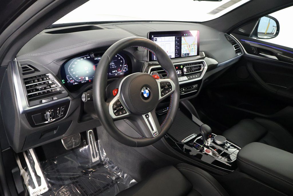 Thumbnail: 2025 BMW X4 - 7