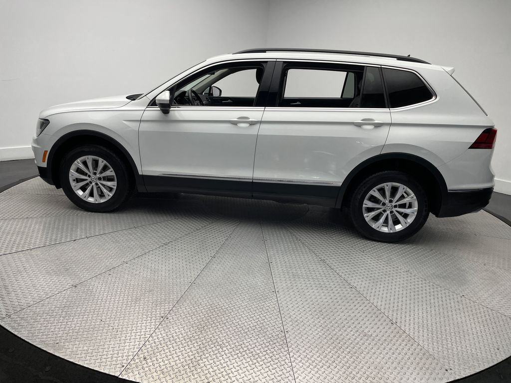 Thumbnail: 2018 Volkswagen Tiguan - 8