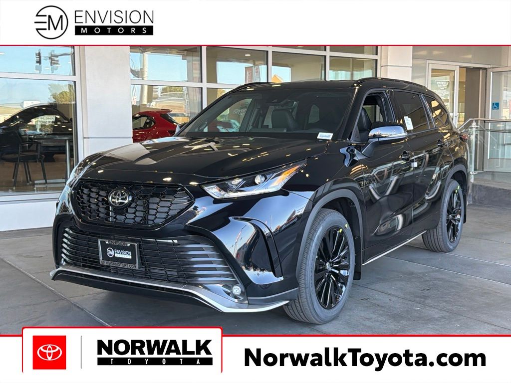 Midnight Black Metallic 2026 Toyota Highlander SUV / Crossover All-Wheel Drive 8-Speed Automatic