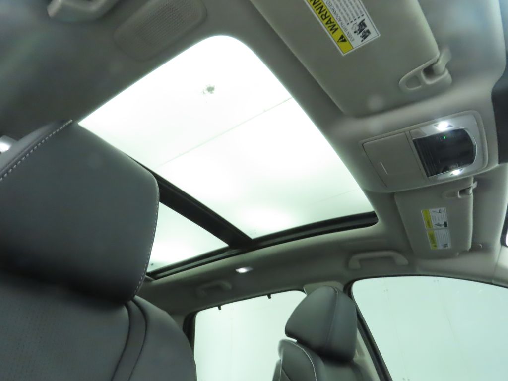 Thumbnail: 2025 Acura MDX - 18