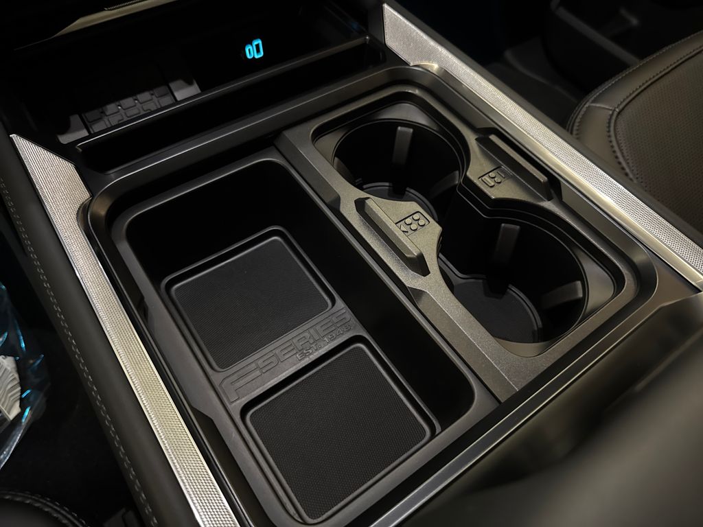 New 2026 White Ford Platinum image 11