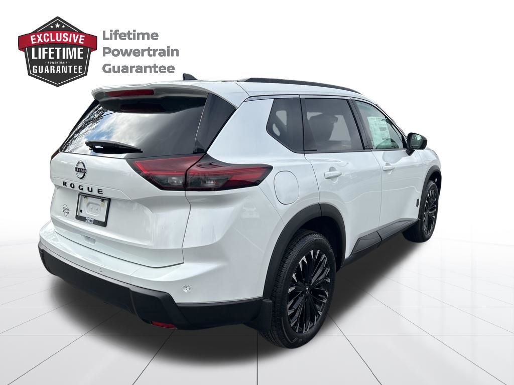 2026 Nissan Rogue Dark Armor - 4