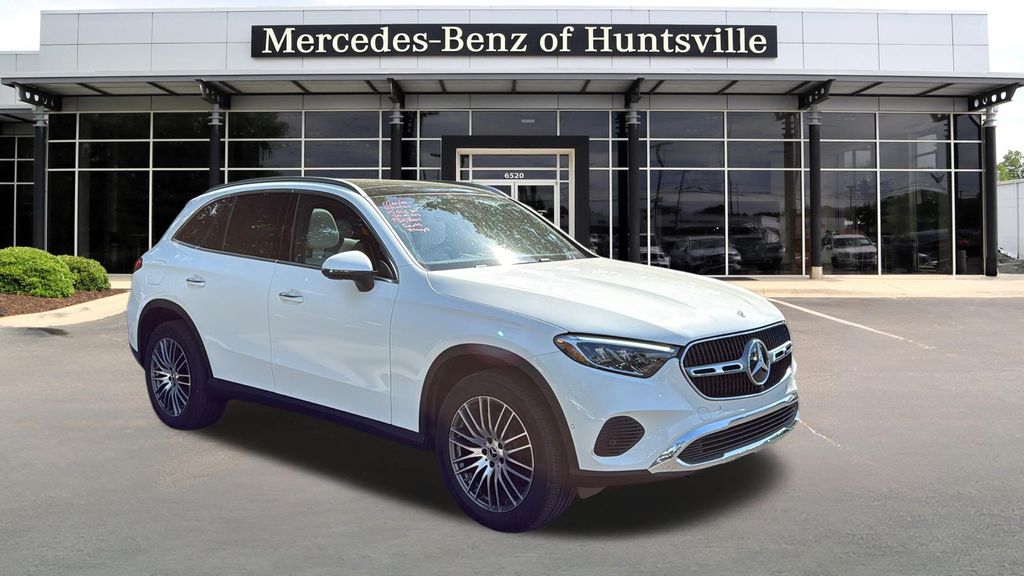 Polar White 2025 Mercedes-Benz GLC SUV / Crossover All-Wheel Drive 9-Speed Automatic