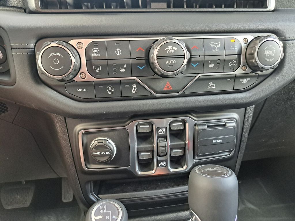 New 2026 Jeep Gladiator Truck