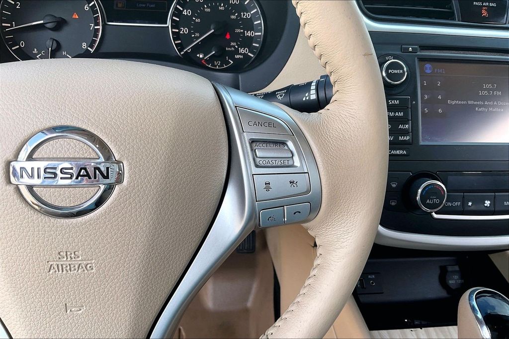 Used 2016 Nissan Altima Sedan