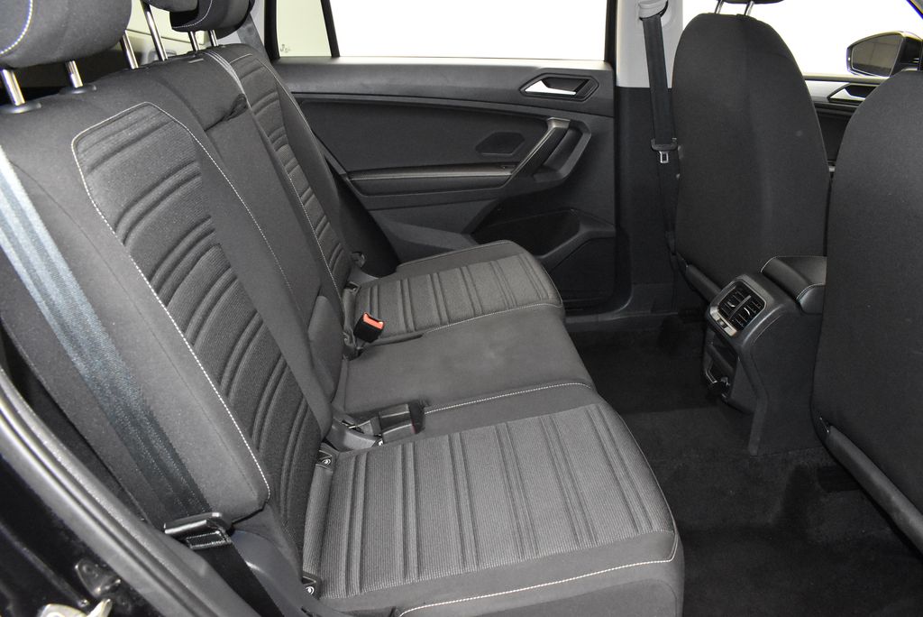 Thumbnail: 2024 Volkswagen Tiguan - 27