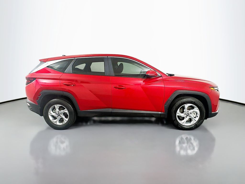 Thumbnail: 2022 Hyundai Tucson - 4