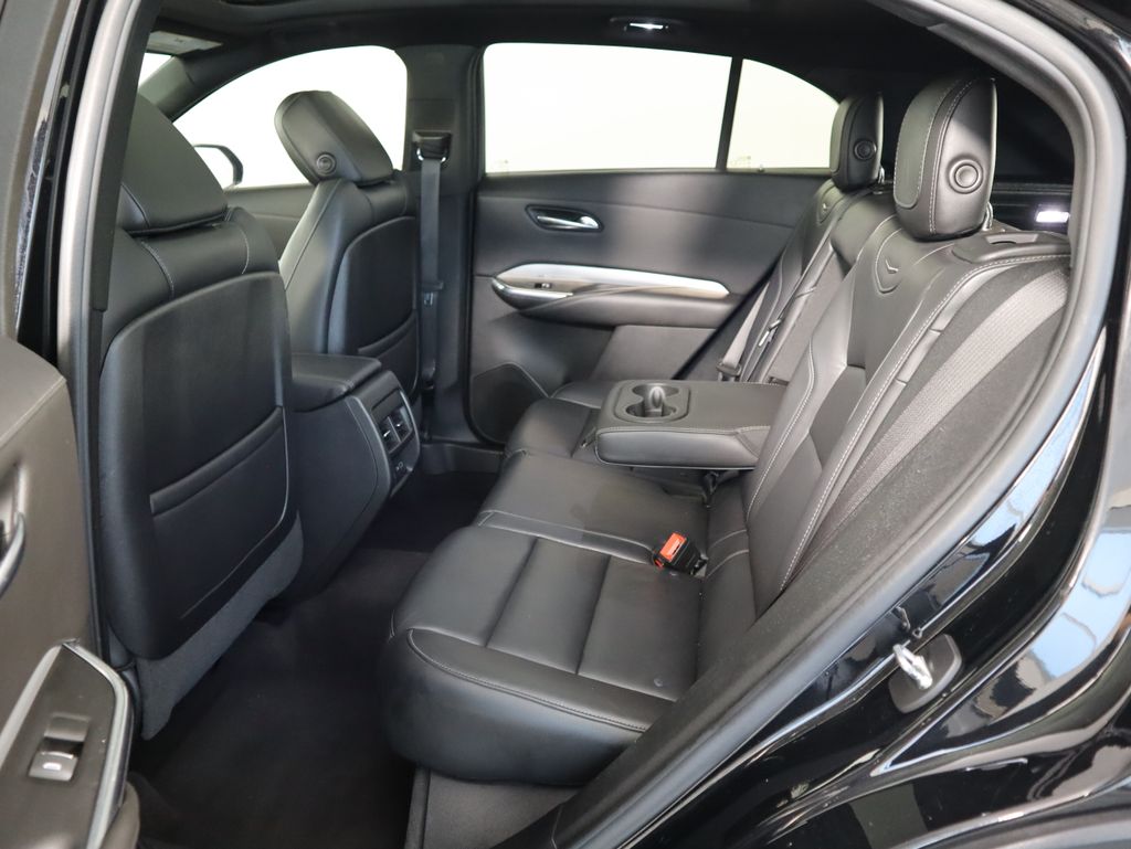 Thumbnail: 2019 Cadillac XT4 - 21