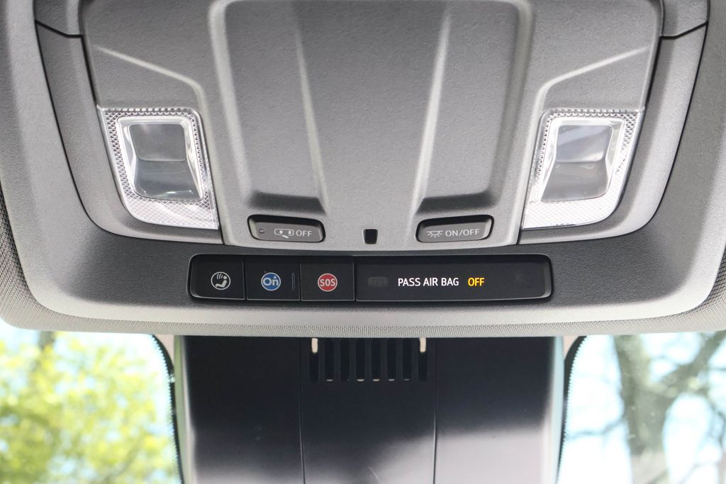2022 Chevrolet Silverado 1500 LT 32