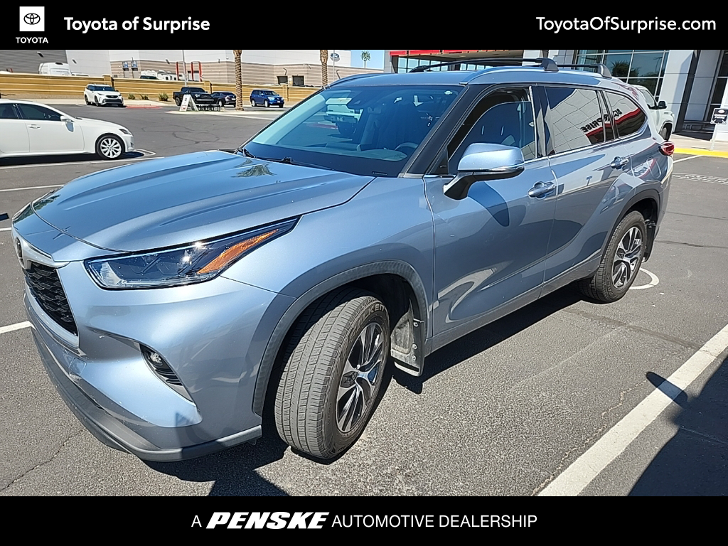 2021 Toyota Highlander XLE -
                Surprise, AZ