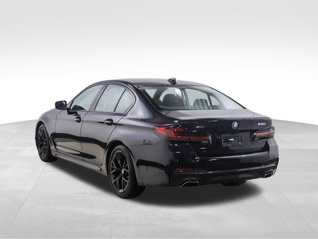 2022 BMW 5 Series 530i xDrive 3