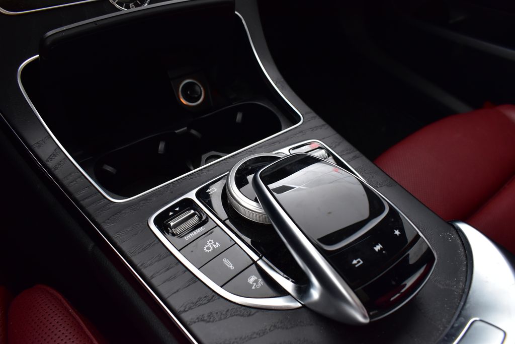 Thumbnail: 2018 Mercedes-Benz C-Class - 24