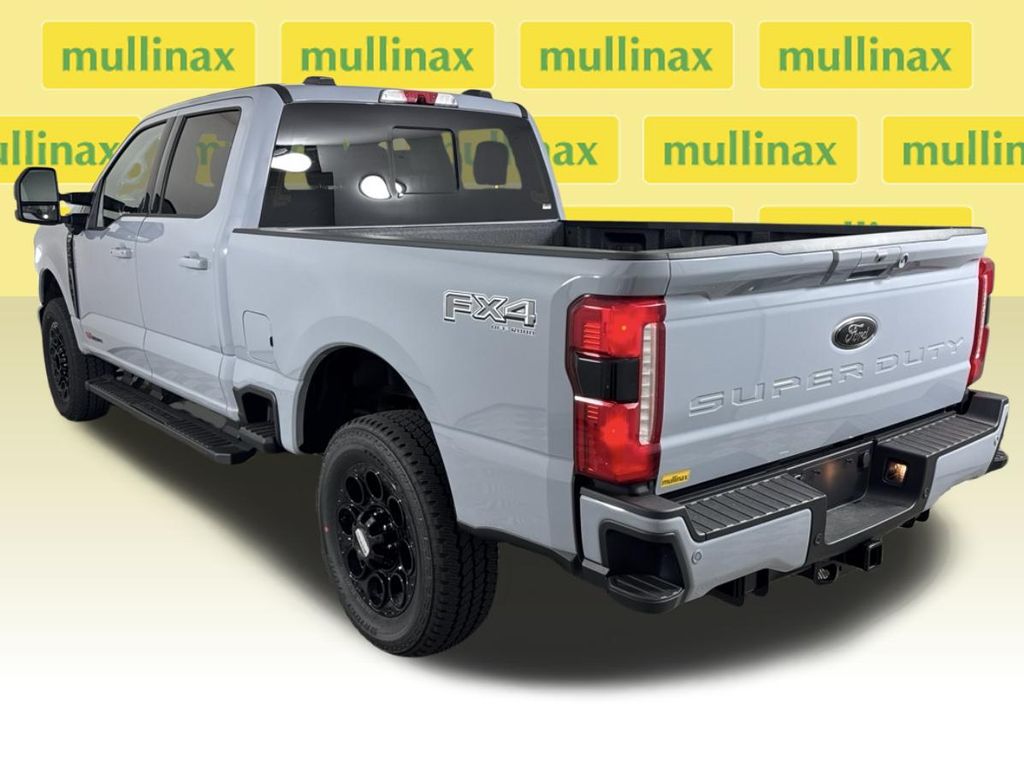 New 2026 Gray Ford Lariat image 3