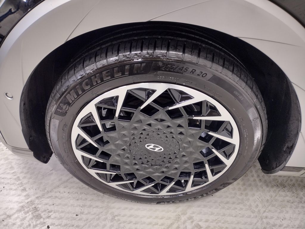 2023 Hyundai IONIQ 5 Limited