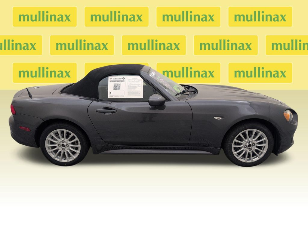 Used 2018 Gray FIAT Classica image 2