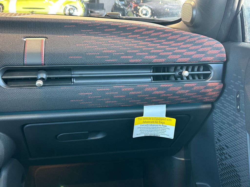 Thumbnail: 2026 MINI Cooper - 23