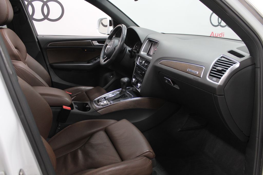 Thumbnail: 2015 Audi Q5 - 25