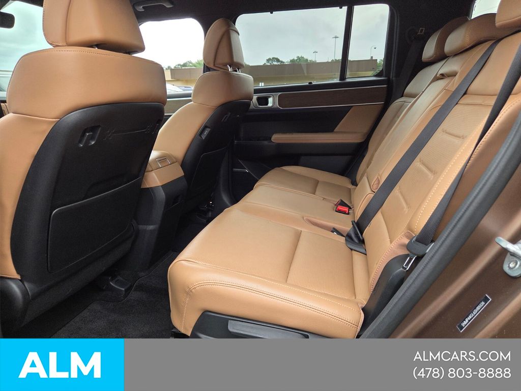 Used 2025 Brown Hyundai Limited image 5