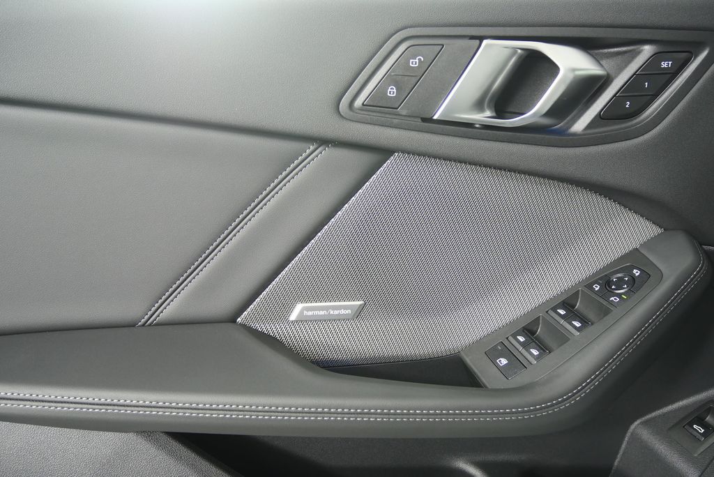 Thumbnail: 2026 BMW 2 Series - 9